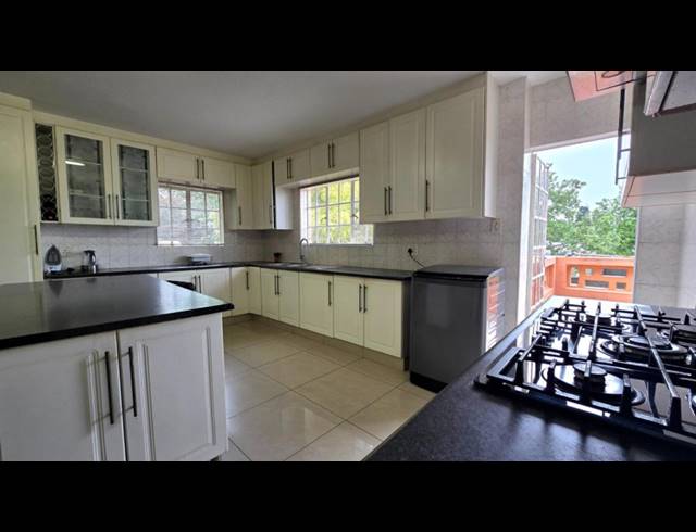 3 BEDROOM TOWNHOUSE FOR SALE IN BRACKENDOWNS